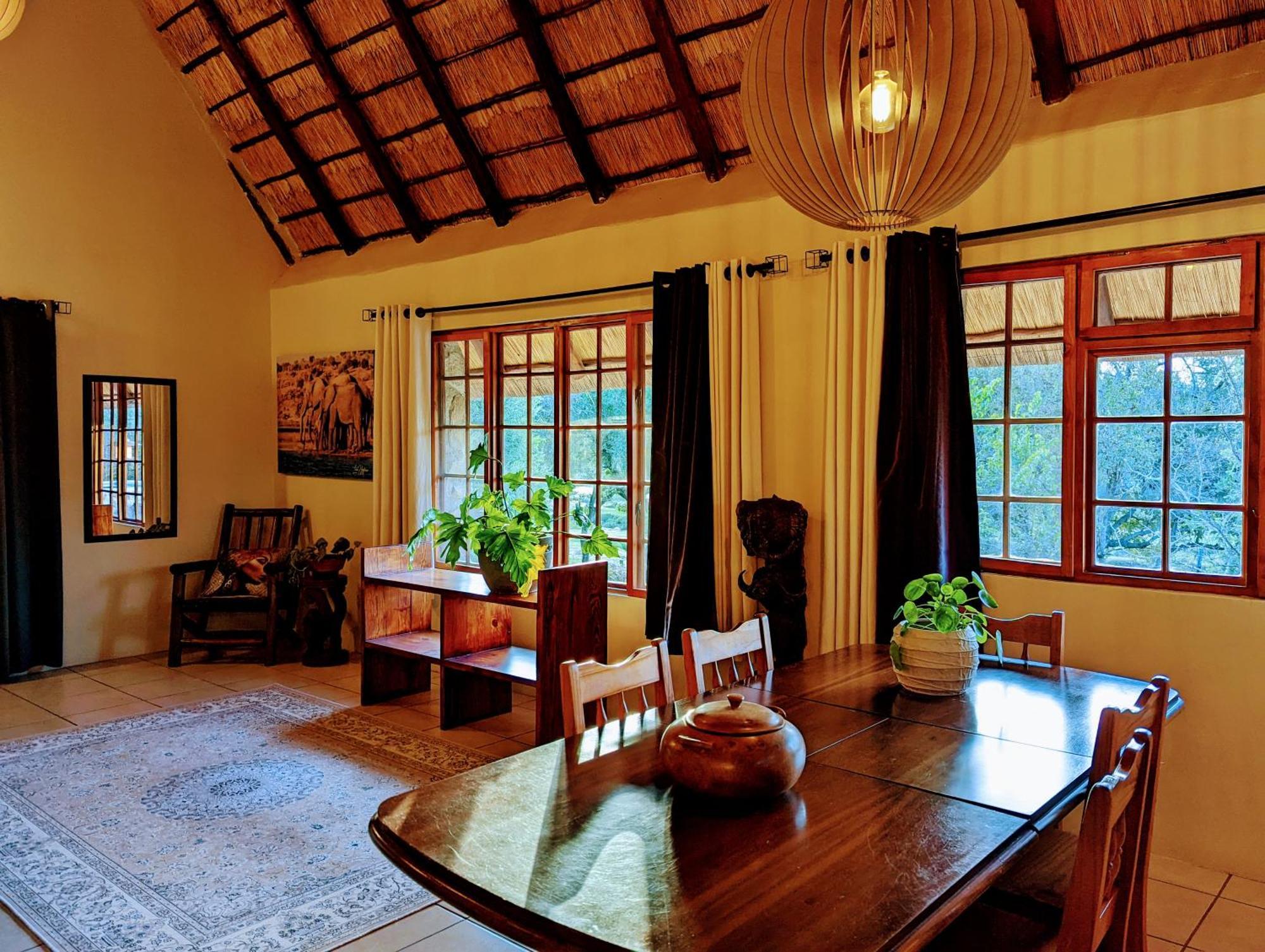 Hasekamp Family Bush Lodge Hoedspruit Extérieur photo