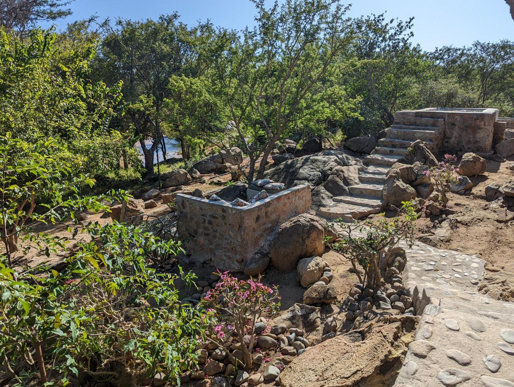 Hasekamp Family Bush Lodge Hoedspruit Extérieur photo